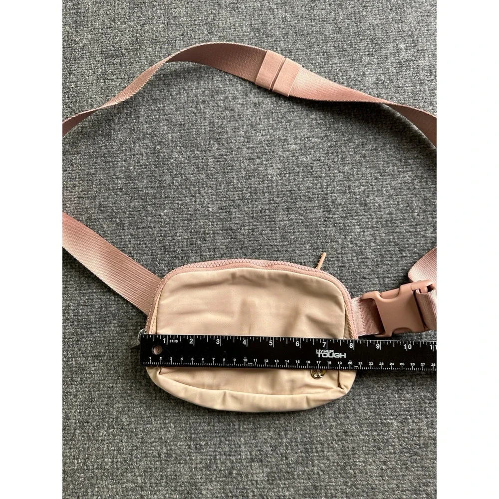 Womens Lululemon Belt Bag Pink Beige Crossbody Waist Pack, Size One Size